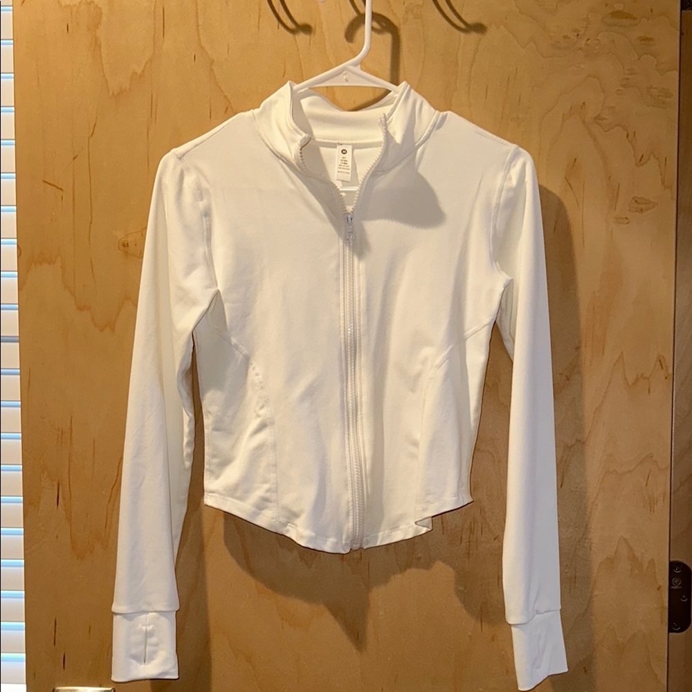 White zip up jacket brand new 🤍